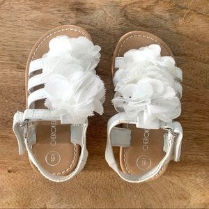 Cherokee White toddler sandals sz 6